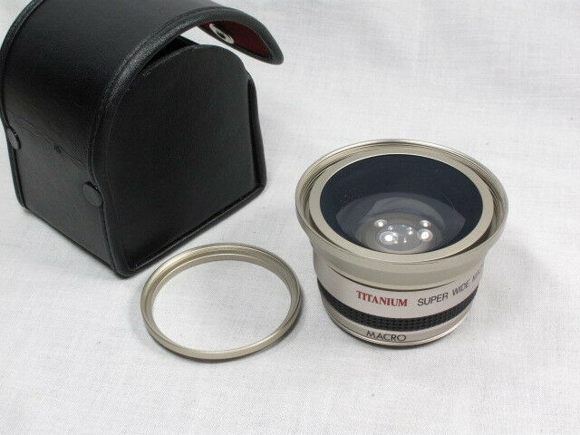 0.42x Super Wide Macro Convertions Lens 46/52 Case